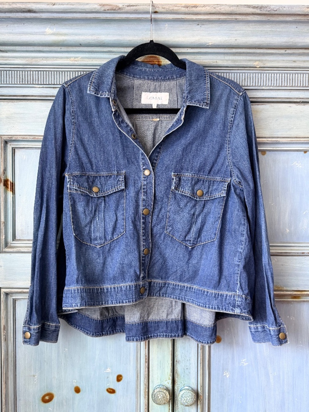 The Great. The Swingy Jean Jacket in Lightweight Denim Size 2 (M)